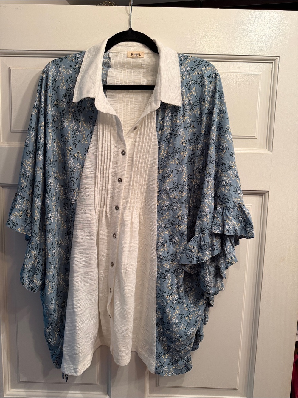 POL Light Blue Floral Layered Button-Front Shirt with White Inner Panel
